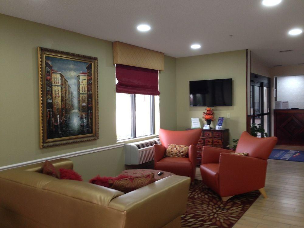 Baymont By Wyndham Savannah/Garden City Port Wentworth Extérieur photo