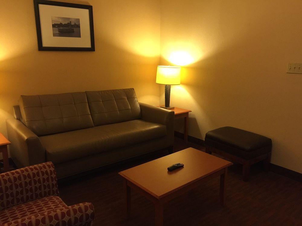 Baymont By Wyndham Savannah/Garden City Port Wentworth Extérieur photo