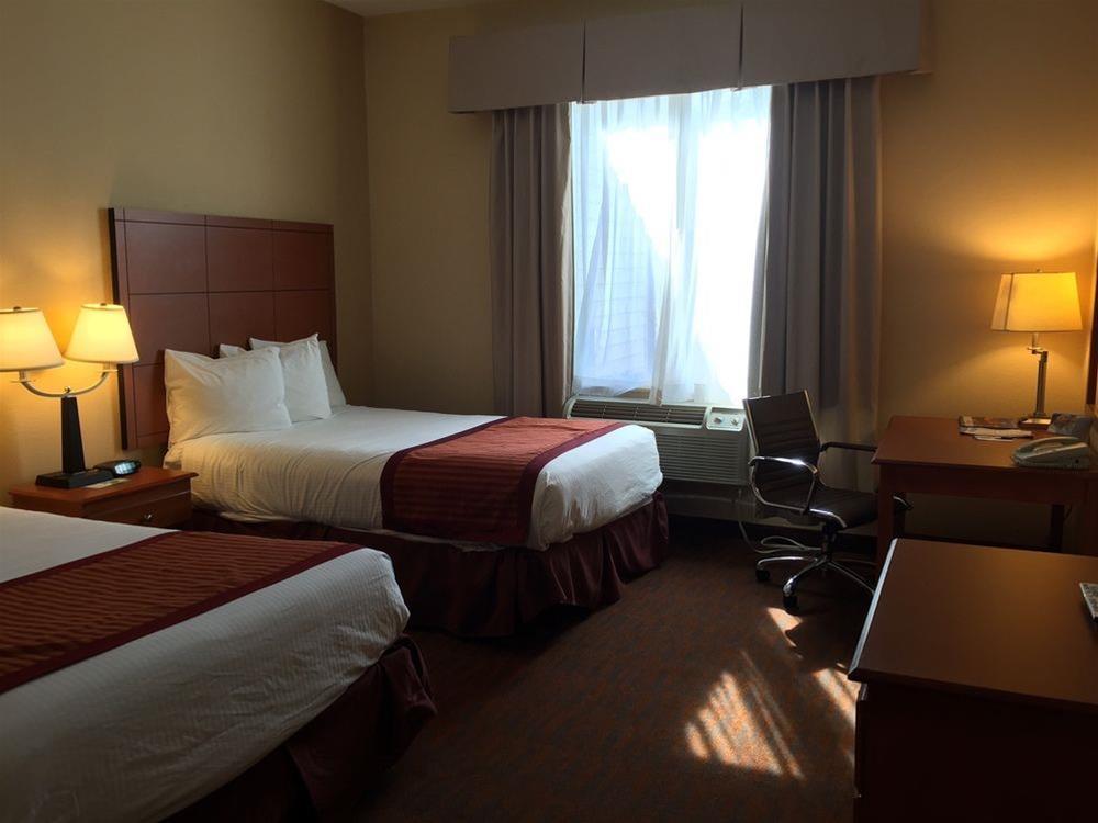 Baymont By Wyndham Savannah/Garden City Port Wentworth Extérieur photo